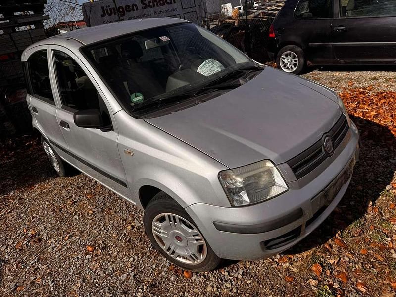 Gebraucht Fiat Panda 60 PS (44 kW) 2009 Silber Kleinwagen