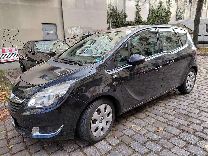 Gebraucht Opel Meriva Innovation 136 PS (100 kW) 2016 Schwarz Van / Kleinbus