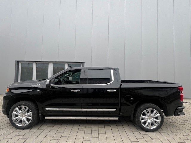 Gebraucht Chevrolet Silverado 439 PS (322 kW) 2024 Schwarz SUV