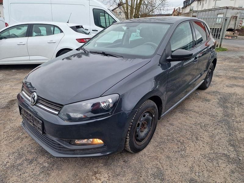 Gebraucht VW Polo Trendline 75 PS (55 kW) 2015 Grau Limousine