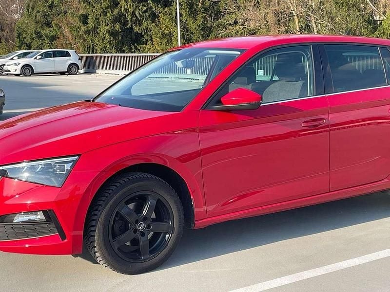 Gebraucht Skoda Scala Style 150 PS (110 kW) 2021 Rot Kleinwagen