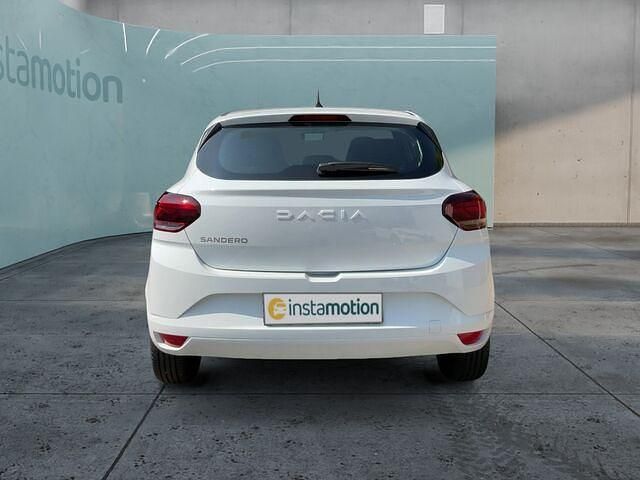 Gebraucht Dacia Sandero 91 PS (66 kW) 2023 Weiß Kleinwagen