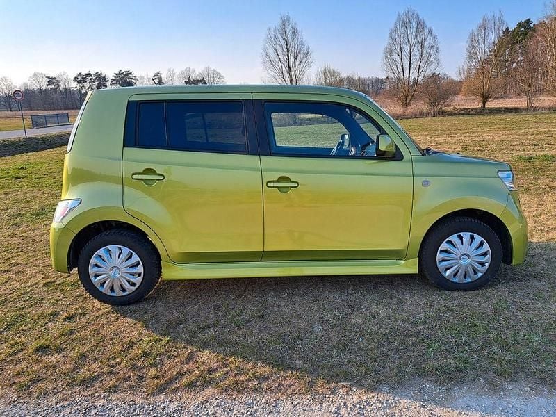 Gebraucht Daihatsu Materia 103 PS (75 kW) 2008 Grün Van / Kleinbus