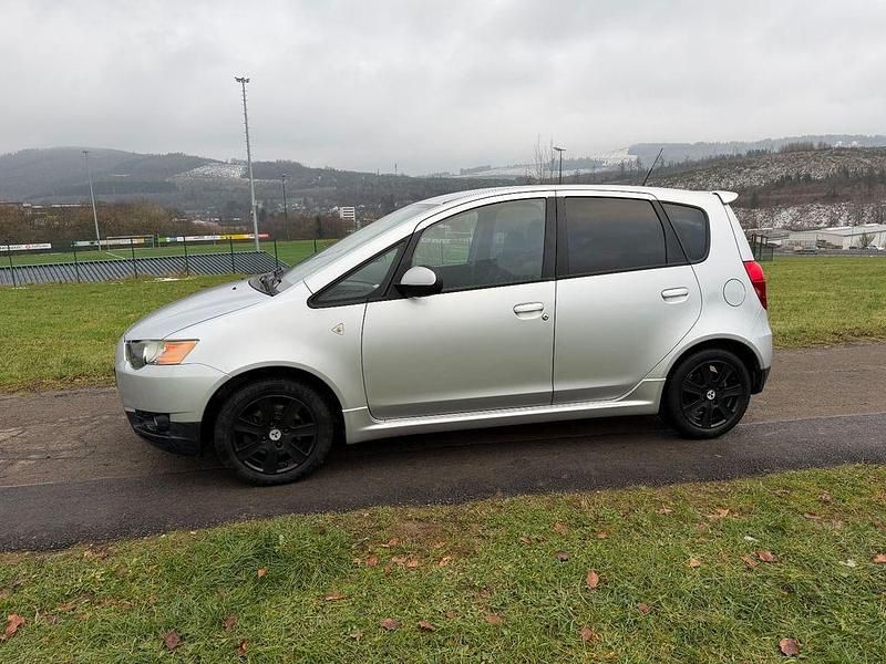 Gebraucht Mitsubishi Colt 150 PS (110 kW) 2010 Silber Kleinwagen