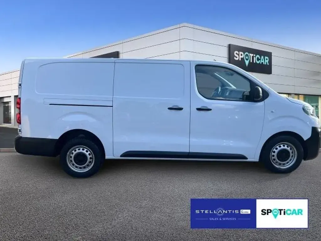 Gebraucht Peugeot Expert 144 PS (105 kW) 2024 Lackierung weiss icy/typ aussenv Van