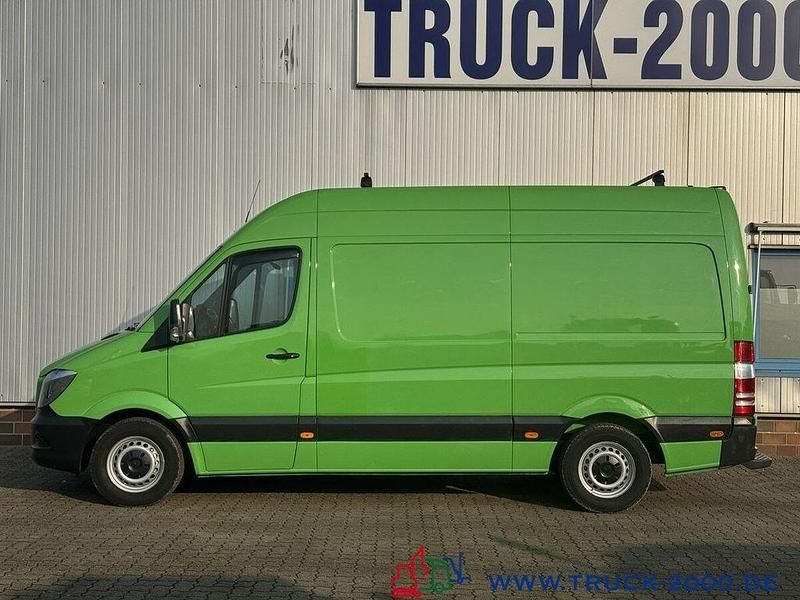 Gebraucht Mercedes Sprinter 163 PS (119 kW) 2018 Grün Van