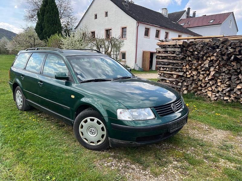 Używany VW Passat 116 KM (85 kW) 1999 Zielony Kombi