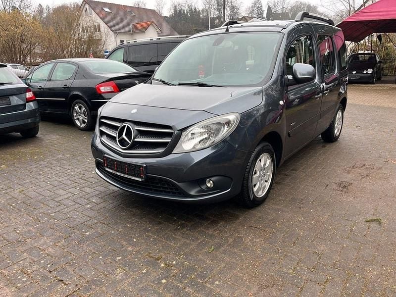 Gebraucht Mercedes Citan 111 110 PS (80 kW) 2015 Grau Kombi