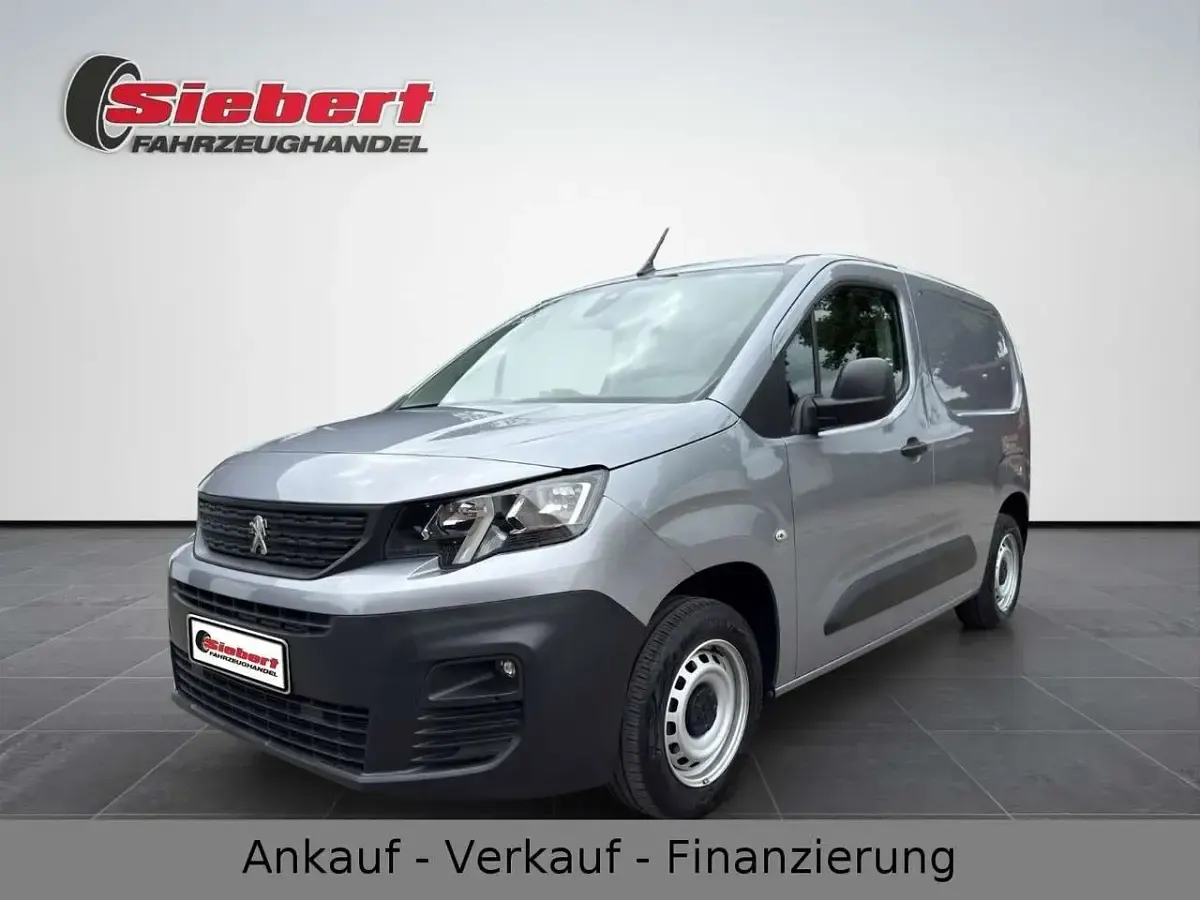 Gebraucht Peugeot Partner Premium 75 PS (55 kW) 2021 Gris artense Van / Kleinbus