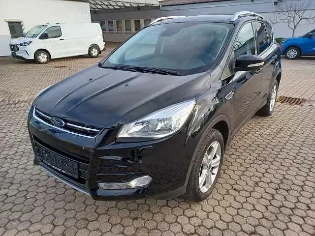 Gebraucht Ford Kuga Titanium 150 PS (110 kW) 2016 Schwarz SUV