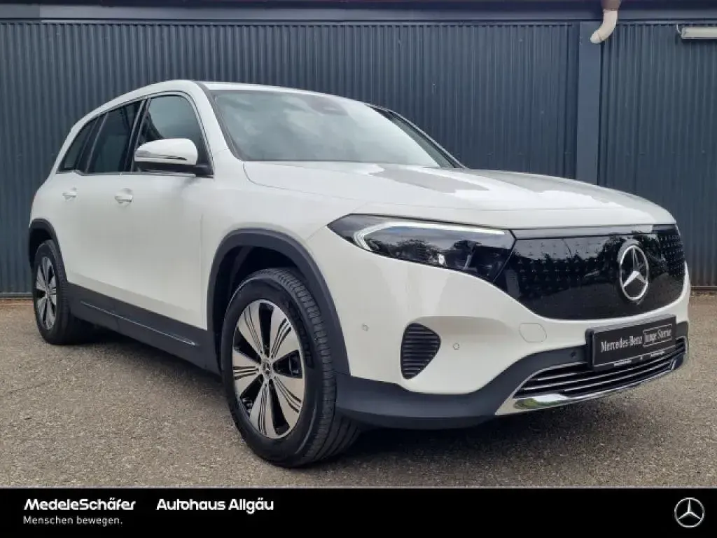 Gebraucht Mercedes EQB250 139 kW (190 PS) 2025 Unilack polarweiß SUV