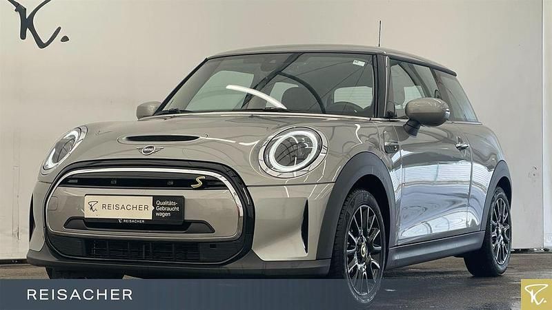 Melting silver iii Gebraucht 2022 Mini Cooper SE Essential Kleinwagen | 18.440 € (Fairer Preis) - Bild 1/4
