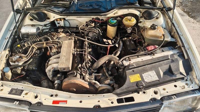 Gebraucht Audi Quattro 136 PS (100 kW) 1988 Weiß Coupé