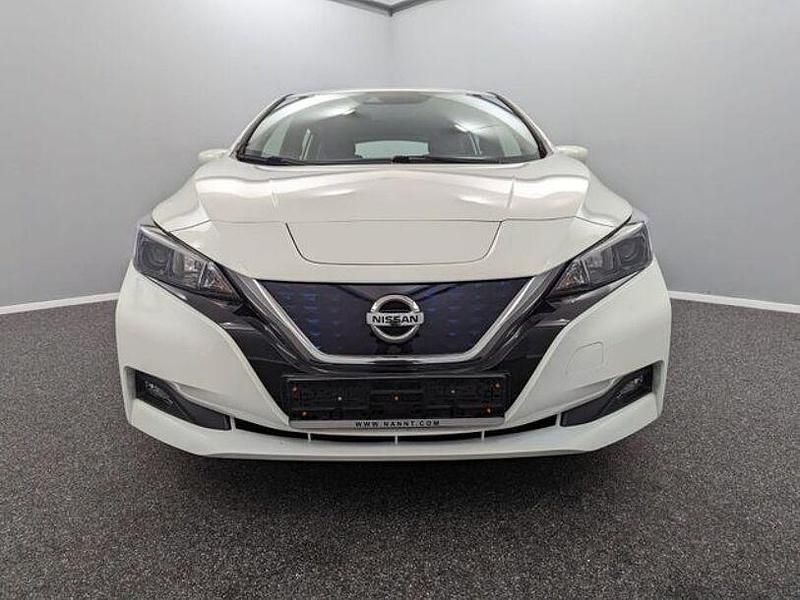 White (s) Gebraucht 2018 Nissan Leaf Acenta Kleinwagen | 12.999 € (Guter Preis) - Bild 1/4
