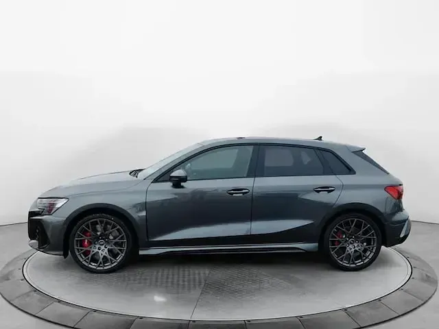 Gebraucht Audi RS3 Sportback Comfort 400 PS (294 kW) 2026 Mythosschwarz metallic Kleinwagen