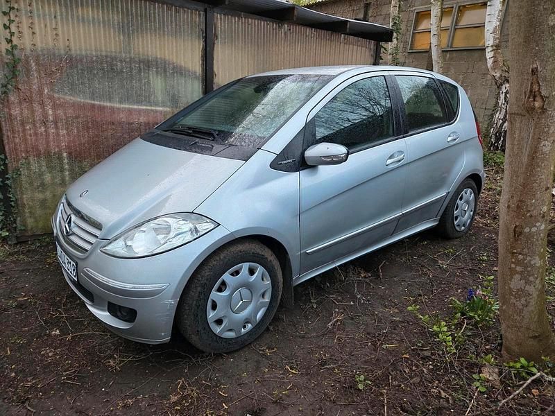 Gebraucht Mercedes A150 2008 Silber Kleinwagen
