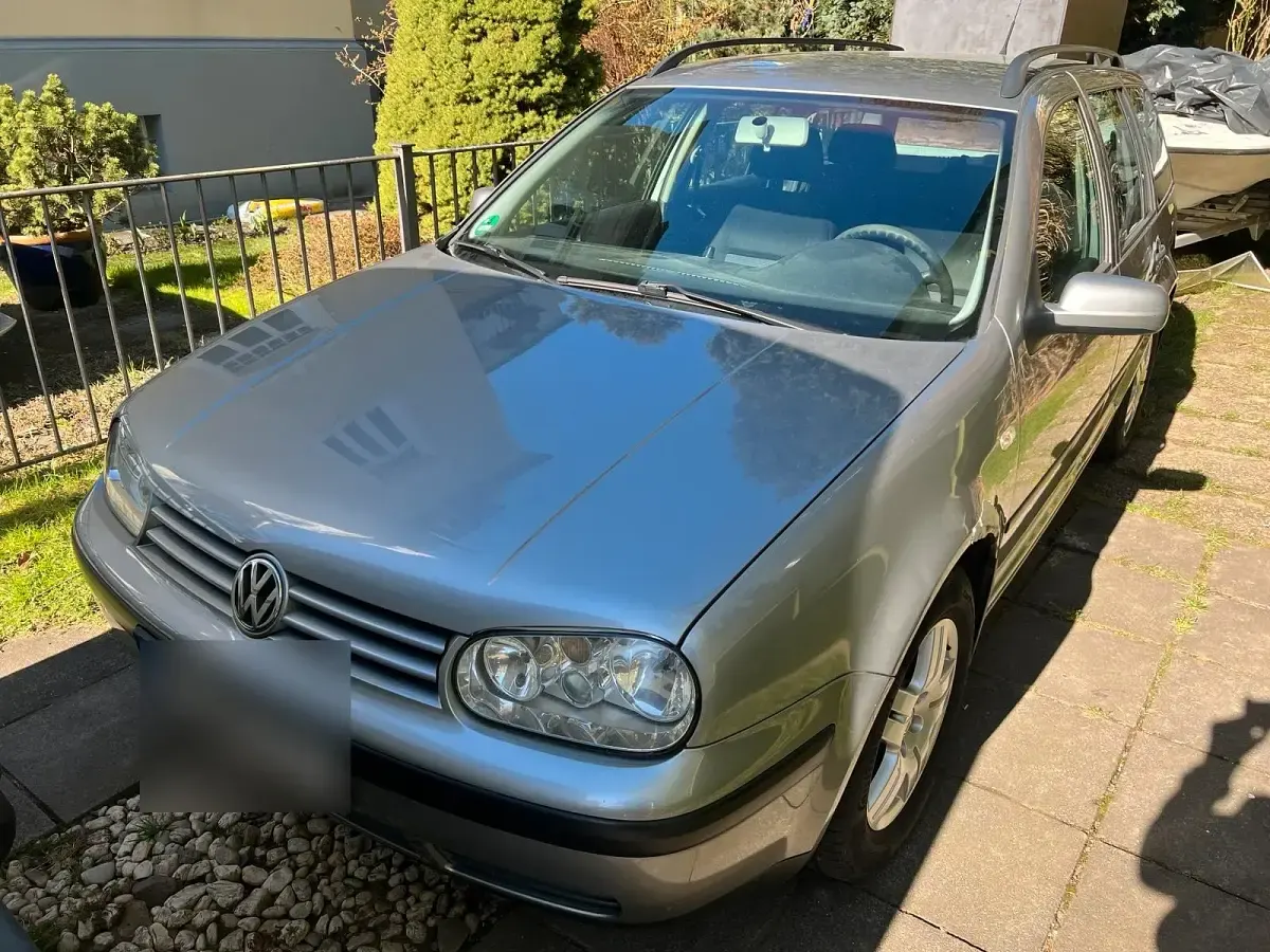 Gebraucht VW Golf IV 101 PS (74 kW) 2002 Silber Kombi