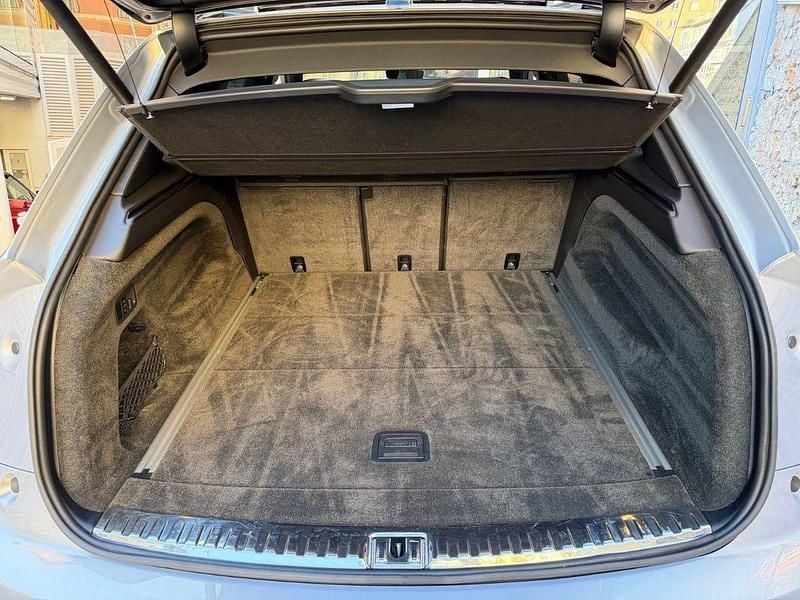 Gebraucht Bentley Bentayga 551 PS (405 kW) 2020 Silber SUV