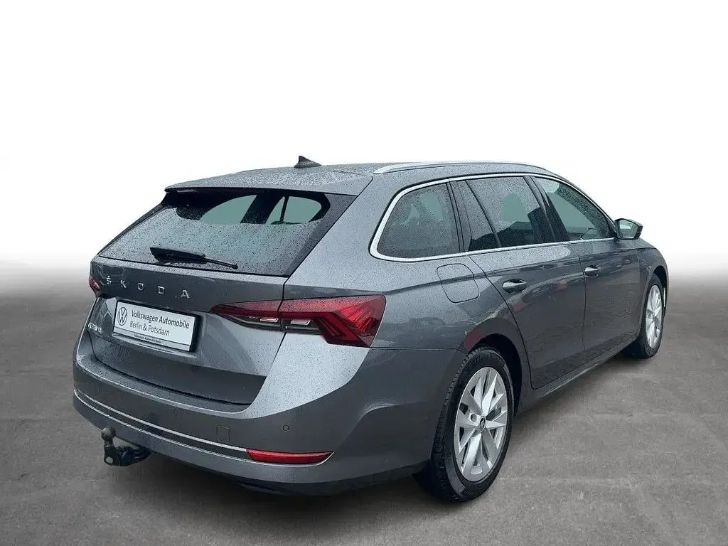 Gebraucht Skoda Octavia Style 150 PS (110 kW) 2023 Grau Kombi