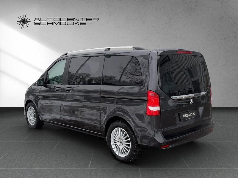Gebraucht Mercedes V220 Edition 163 PS (119 kW) 2023 Graphitgrau Van / Kleinbus