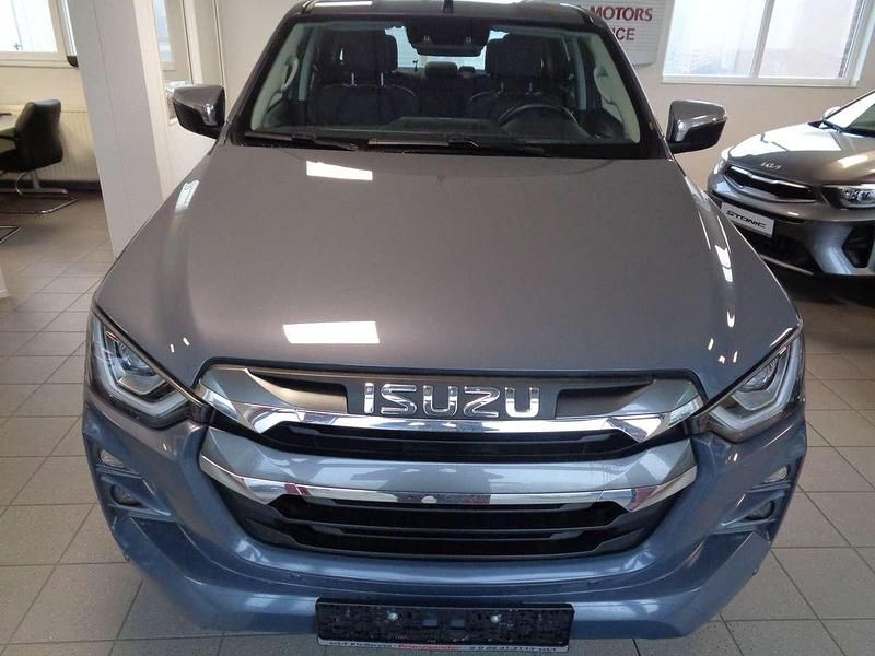 Gebraucht Isuzu D-Max 163 PS (119 kW) 2024 Islay gray SUV