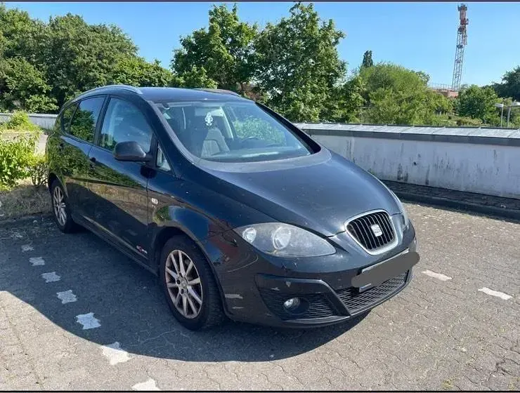 Gebraucht Seat Altea XL 125 PS (91 kW) 2012 Schwarz Van / Kleinbus