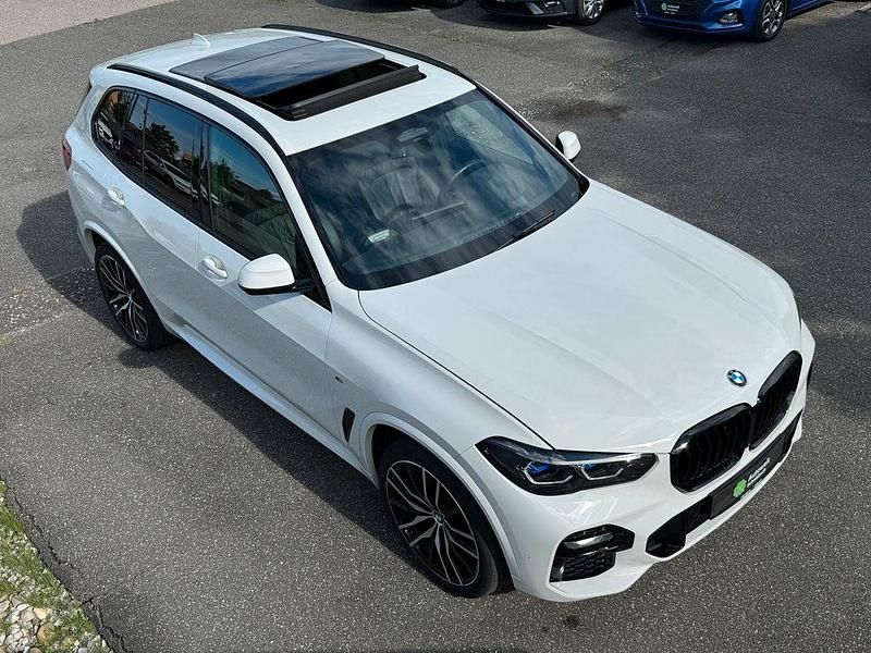 Weiß Gebraucht 2023 BMW X5 M Sport SUV | 73.900 € (Fairer Preis) - Bild 1/4
