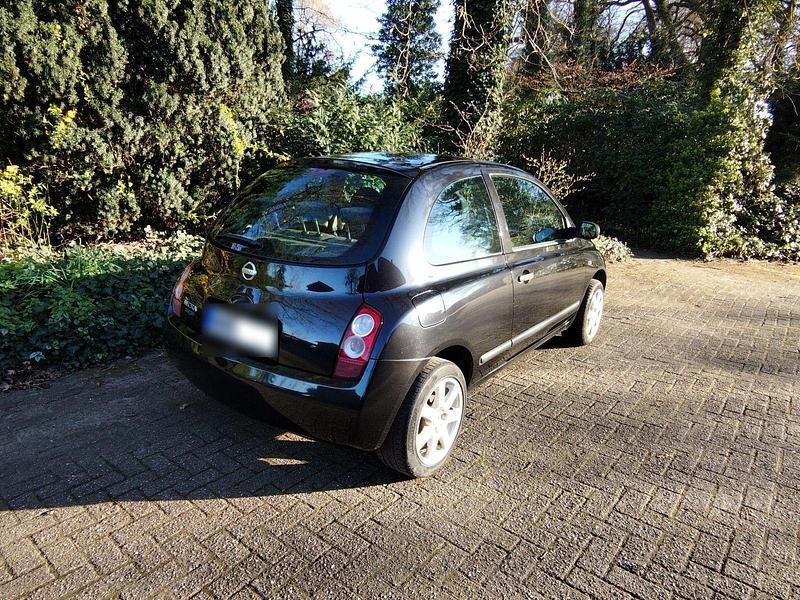 Usata Nissan Micra 65 CV (47 kW) 2004 Nero Utilitaria