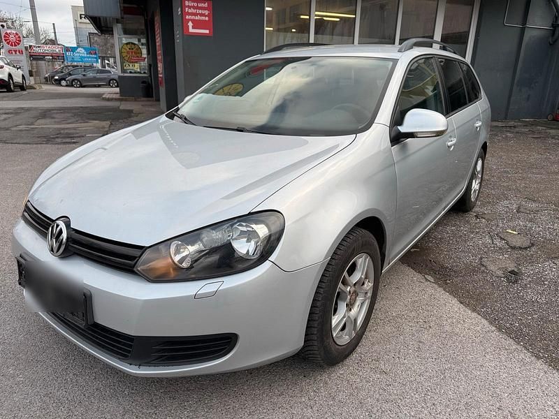 Grau Gebraucht 2010 VW Golf VI Kombi | 2.490 € (Superpreis) - Bild 1/4