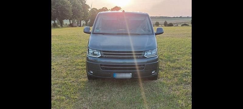 Gebraucht VW Multivan 174 PS (127 kW) 2004 Grau Van