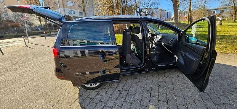 Deep black pearl Gebraucht 2019 VW Sharan Join Van / Kleinbus | 22.300 € (Fairer Preis) - Bild 1/4