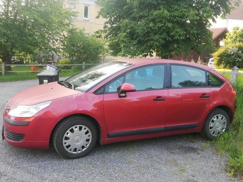 Rot Gebraucht 2006 Citroën C4 Limousine | 600 € (Superpreis) - Bild 1/4