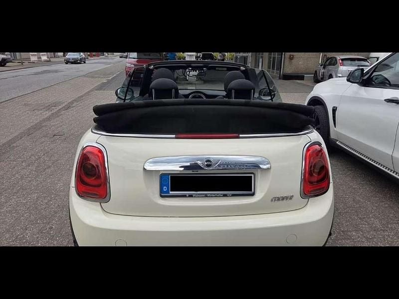 Gebraucht Mini Cooper Cabriolet 136 PS (100 kW) 2017 Weiß Cabrio