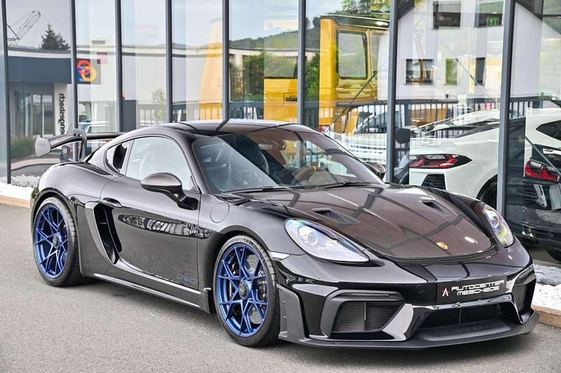 Gebraucht Porsche Cayman GT4 500 PS (367 kW) 2023 Tief schwarz Coupé