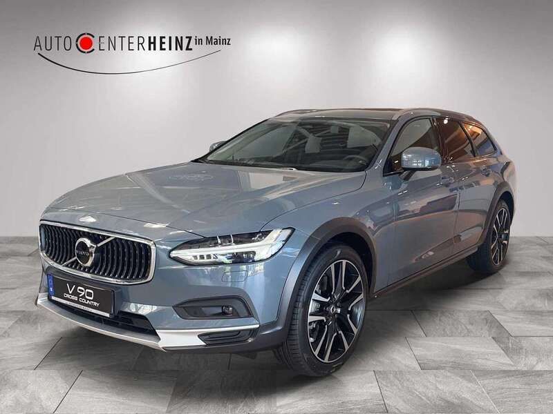 Thunder grey metallic Gebraucht 2023 Volvo V90 CC Plus Kombi | 59.900 € (Etwas zu teuer) - Bild 1/4