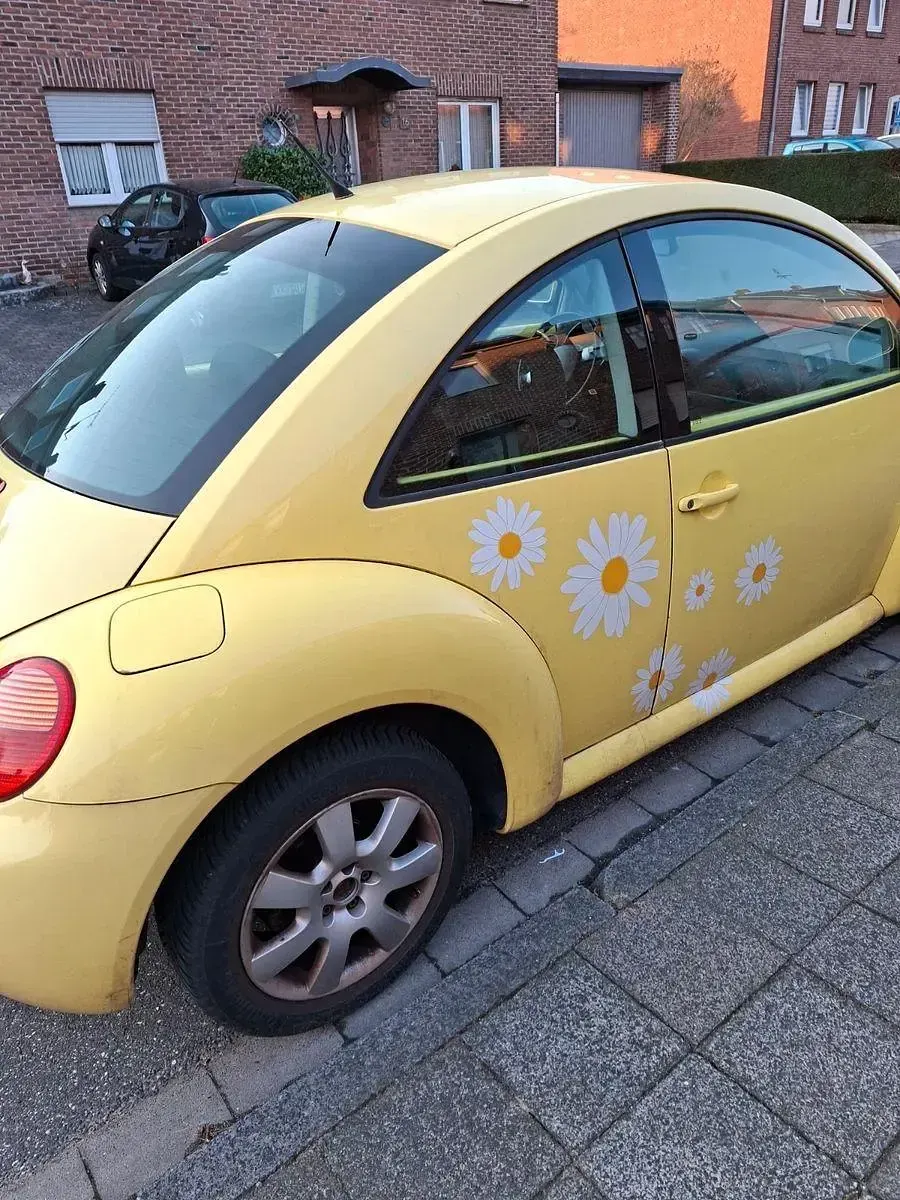Gebraucht VW New Beetle 116 PS (85 kW) 1999 Gelb Kleinwagen