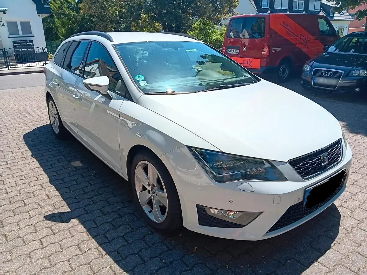 Gebraucht Seat Leon ST FR 150 PS (110 kW) 2015 Weiß Kombi