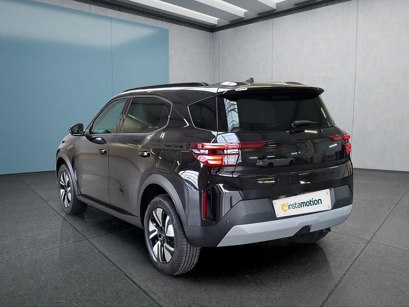 Neu Opel Frontera 145 PS (106 kW) 2026 Schwarz SUV