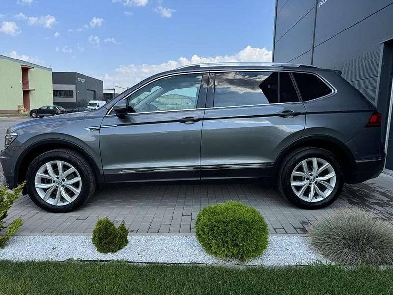 Grau Gebraucht 2019 VW Tiguan Comfortline SUV | 19.490 € (Guter Preis) - Bild 1/4