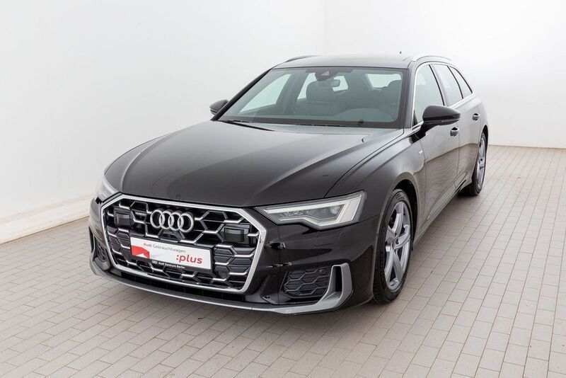 Gebraucht Audi A6 Design 204 PS (150 kW) 2024 Mythosschwarz metallic Kombi