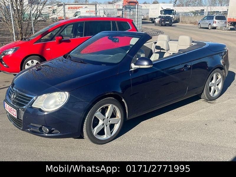 Gebraucht VW Eos 140 PS (102 kW) 2008 Blau Cabrio