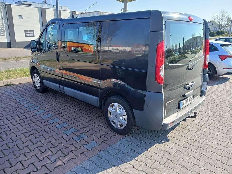 Gebraucht Renault Trafic 145 PS (106 kW) 2011 Schwarz Van / Kleinbus