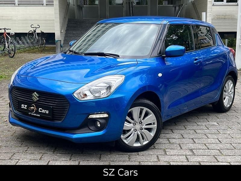 Blau Gebraucht 2018 Suzuki Swift Comfort Kleinwagen | 11.200 € (Fairer Preis) - Bild 1/4