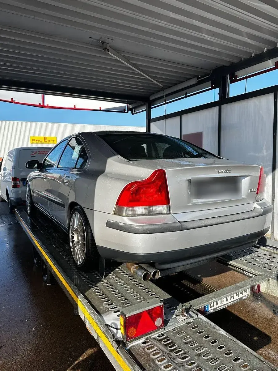 Gebraucht Volvo S60 170 PS (125 kW) 2002 Silber Limousine