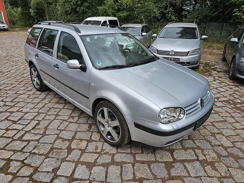 Gebraucht VW Golf IV Comfortline 104 PS (76 kW) 2002 Silber Kombi