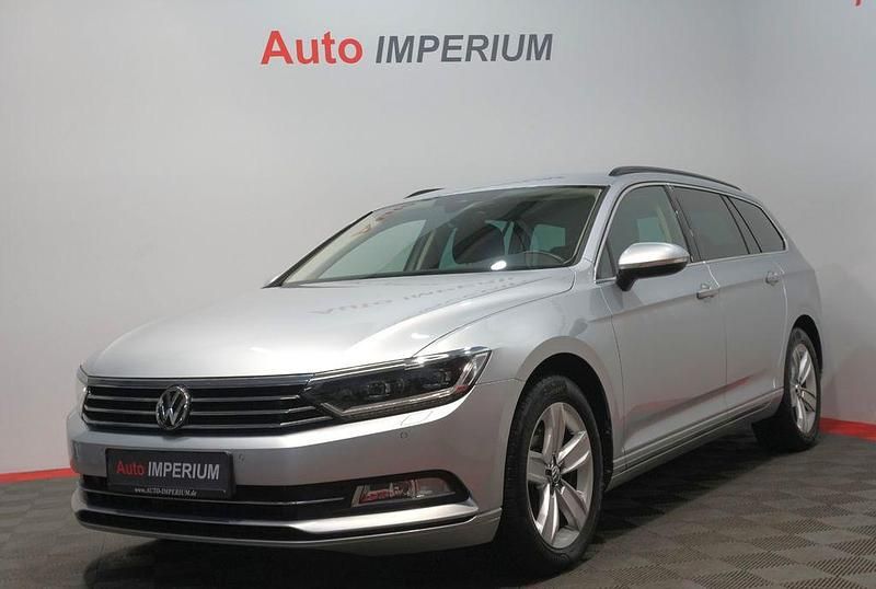 Gebraucht VW Passat Comfortline 150 PS (110 kW) 2019 Silber Kombi