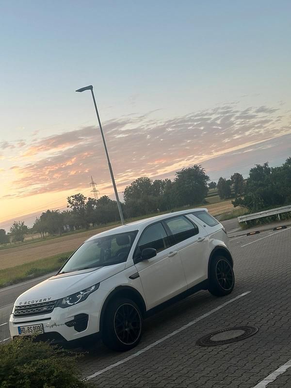 Gebraucht Land Rover Discovery Sport 150 PS (110 kW) 2016 Weiß SUV