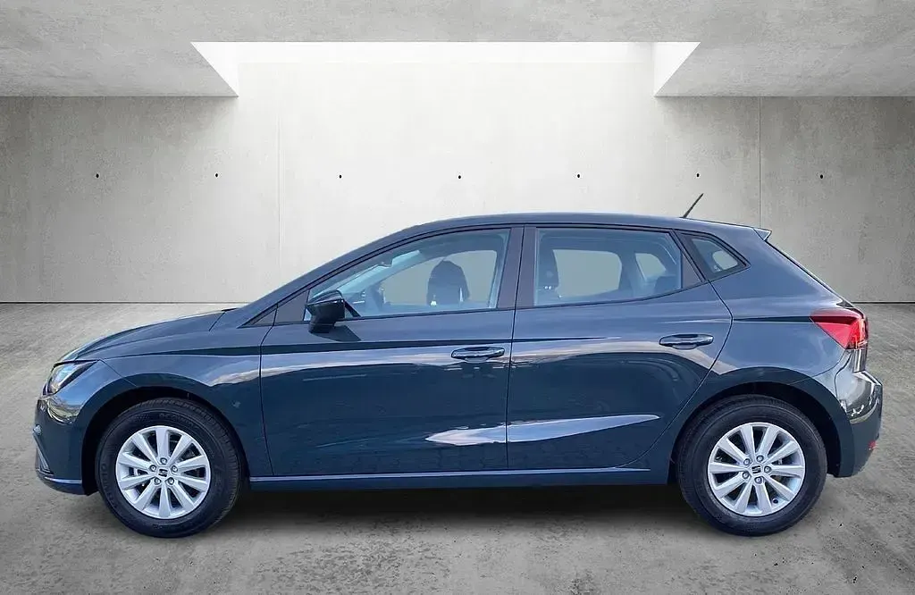 Neu Seat Ibiza Reference 80 PS (58 kW) 2025 Blau Limousine