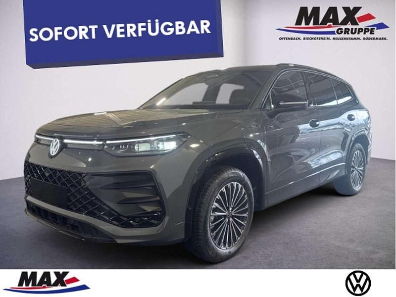 Grau Gebraucht 2025 VW Tayron R-line SUV | 56.989 € (Superpreis) - Bild 1/3