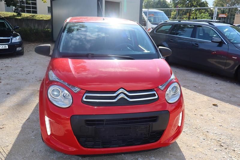Rot Gebraucht 2015 Citroën C1 Kleinwagen | 4.699 € (Fairer Preis) - Bild 1/4